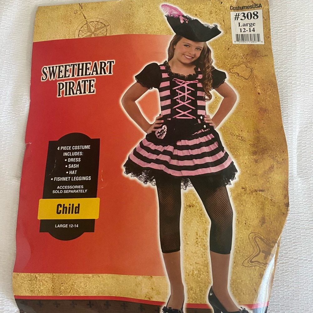 Sweatheart pirate costume for girls. Size 12-14